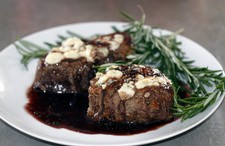 Filet Mignon with Port Wine & Blue Cheese